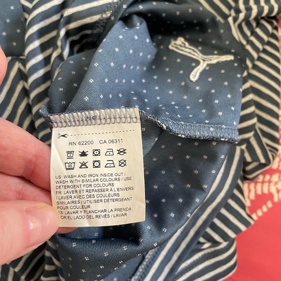 Puma golf short sleeve v neck top size Large- dusty blue and white stripe - Picture 9 of 10